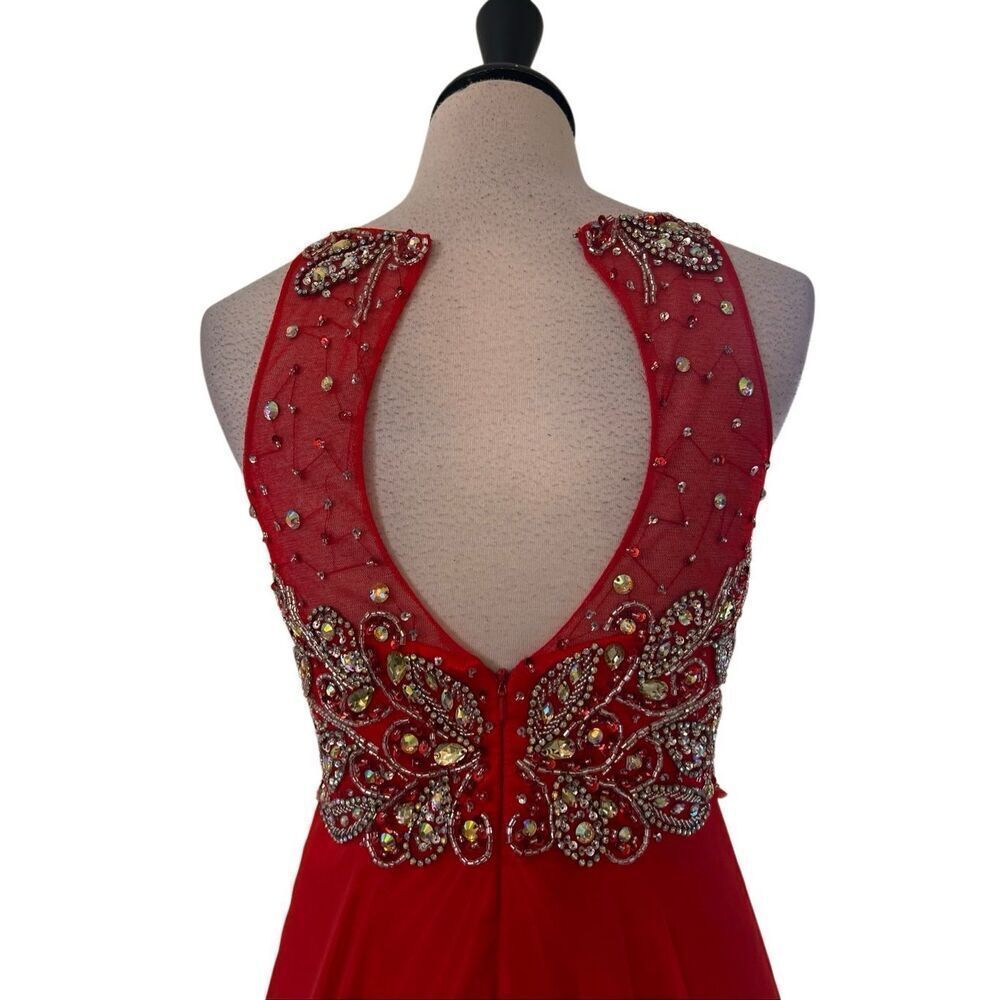Dave & Johnny Sleeveless Rhinestoned Embellished Formal Prom Gown 0 - Picture 6 of 7